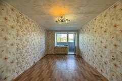 г. Артемовский, ул. Полярников, 29 (городской округ Артемовский) - фото квартиры