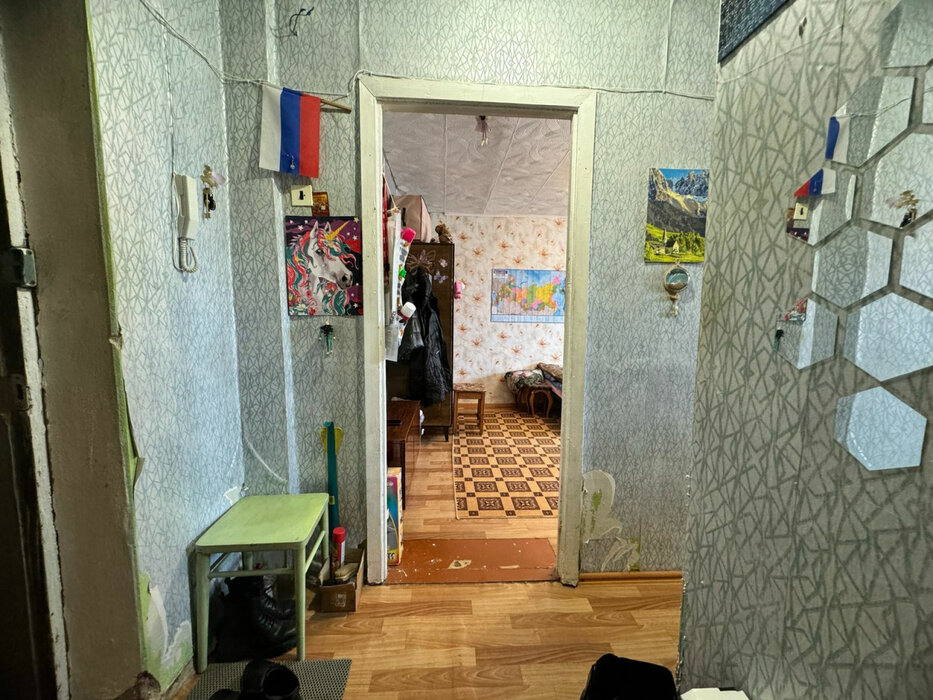 г. Артемовский, ул. Полярников, 29 (городской округ Артемовский) - фото квартиры (8)