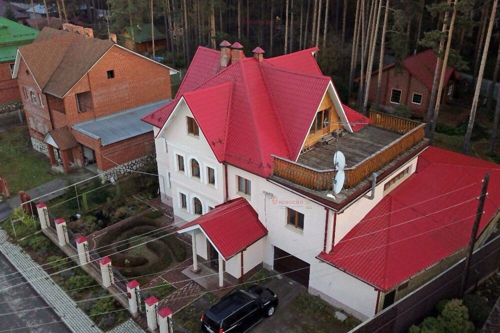 г. Березовский, ул. Маршала Жукова, 12 (городской округ Березовский) - фото коттеджа (4)