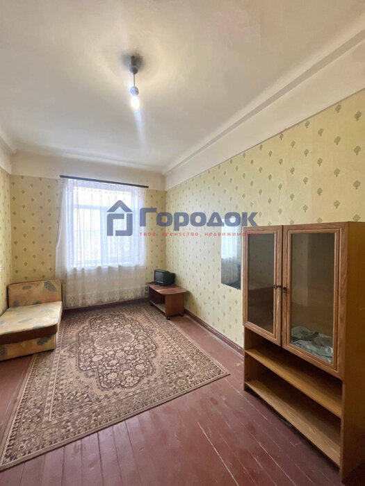 г. Каменск-Уральский, ул. Октябрьская, 52 (городской округ Каменский) - фото комнаты (6)