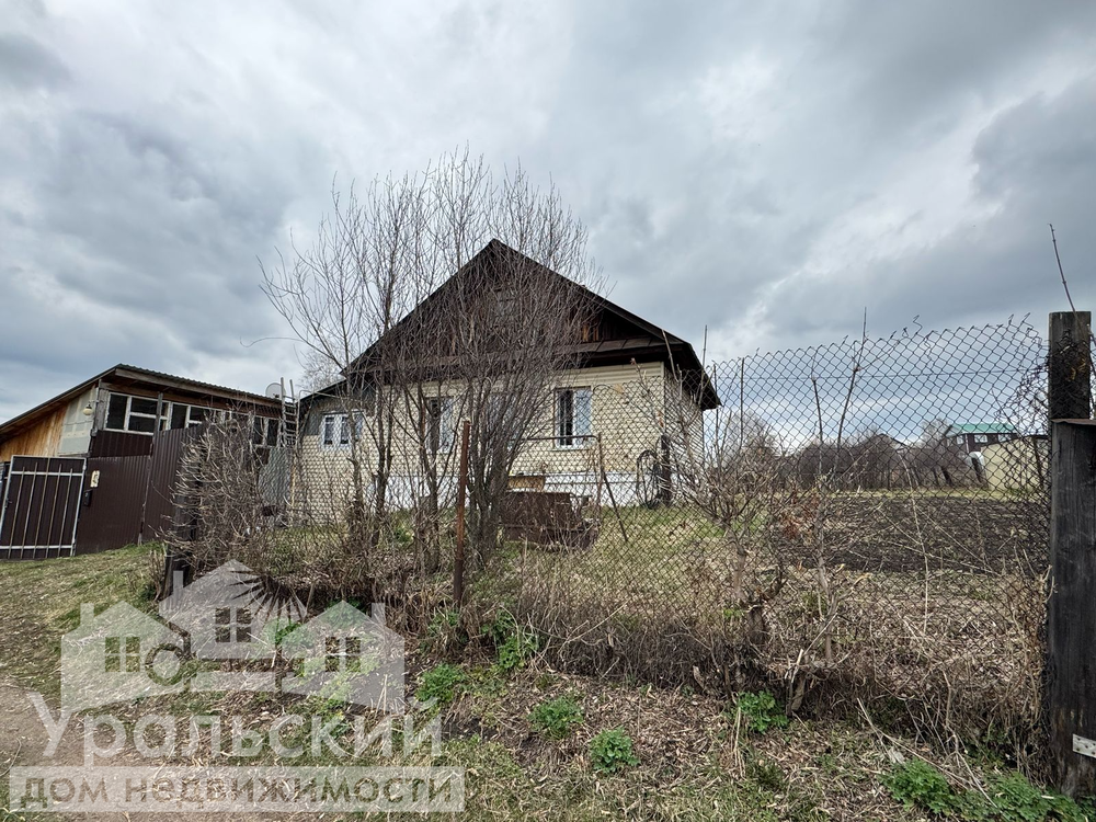 г. Алапаевск, ул. Кронштадская, 43 (городской округ Город Алапаевск) - фото дома (1)