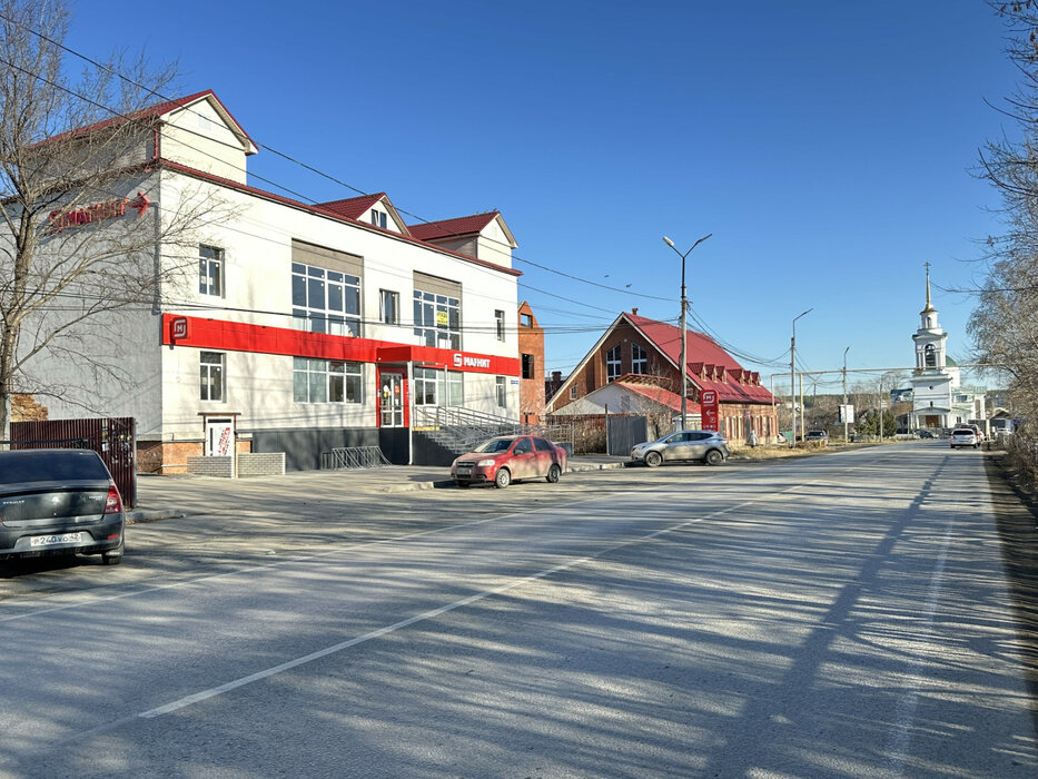 г. Арамиль, ул. Карла Маркса, 18 (городской округ Арамильский) - фото торговой площади (4)