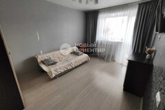 г. Арамиль, ул. Ломоносова, 6 (городской округ Арамильский) - фото квартиры