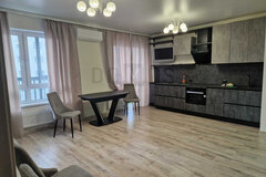 Екатеринбург, ул. Чайковского, 66 (Автовокзал) - фото квартиры