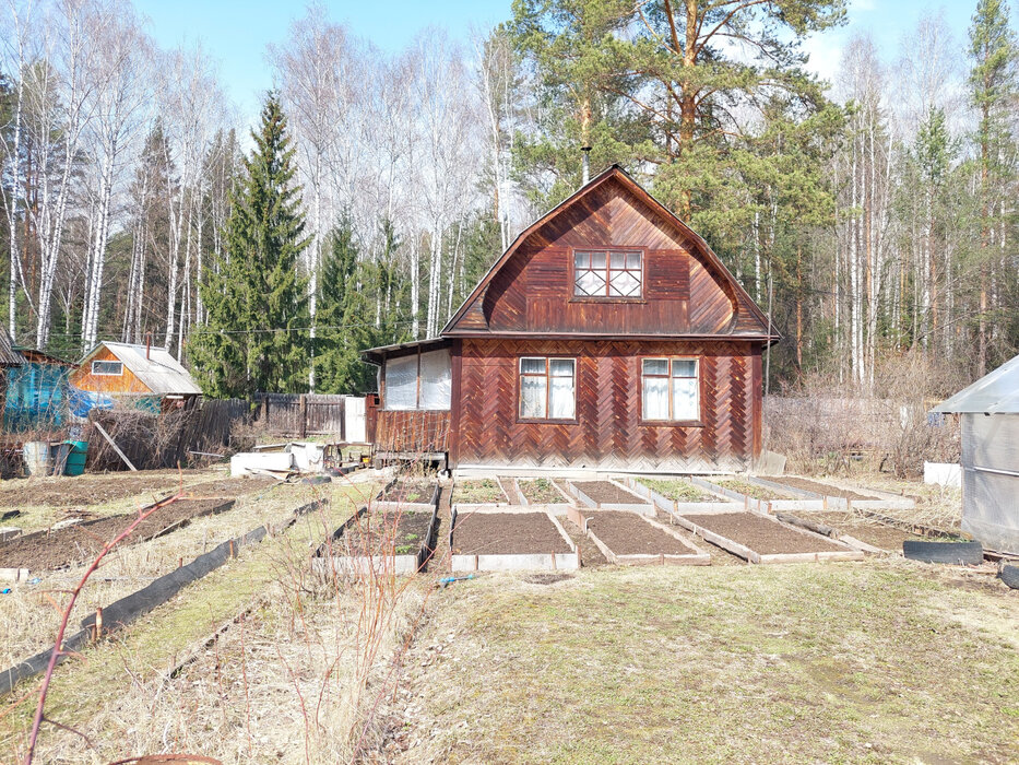 г. Нижний Тагил, Снт Железнодорожник, уч. 78 (городской округ Нижний Тагил) - фото сада (3)