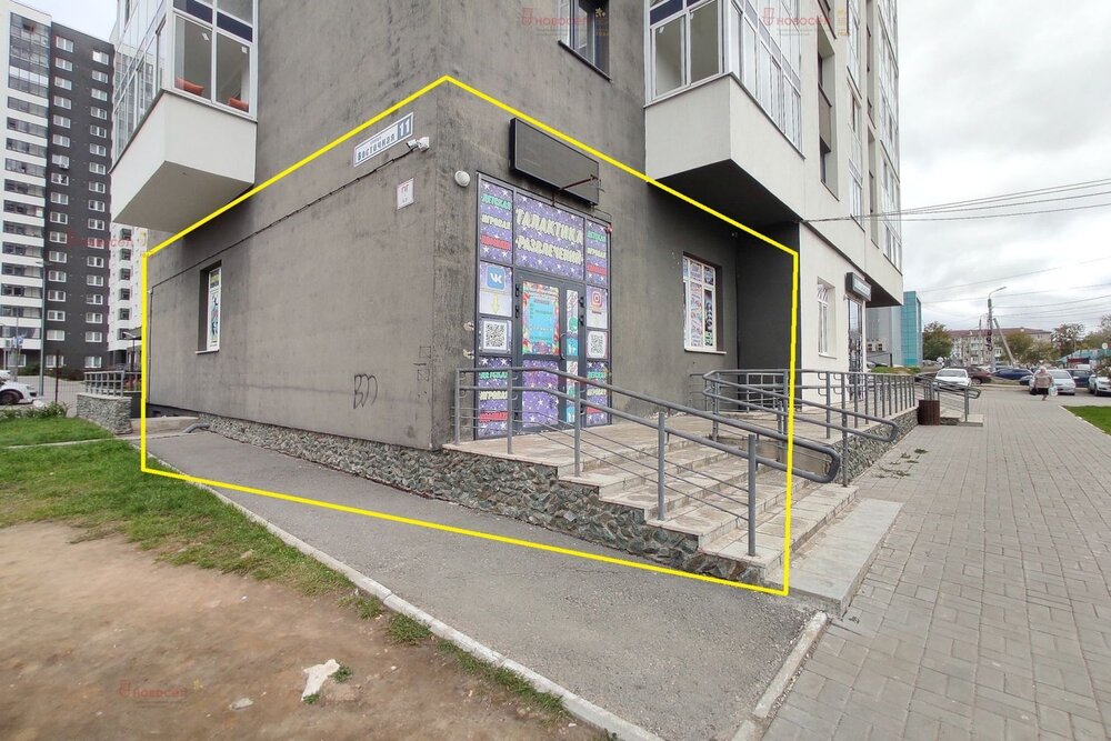 г. Березовский, ул. Восточная, 11 (городской округ Березовский) - фото торговой площади (1)