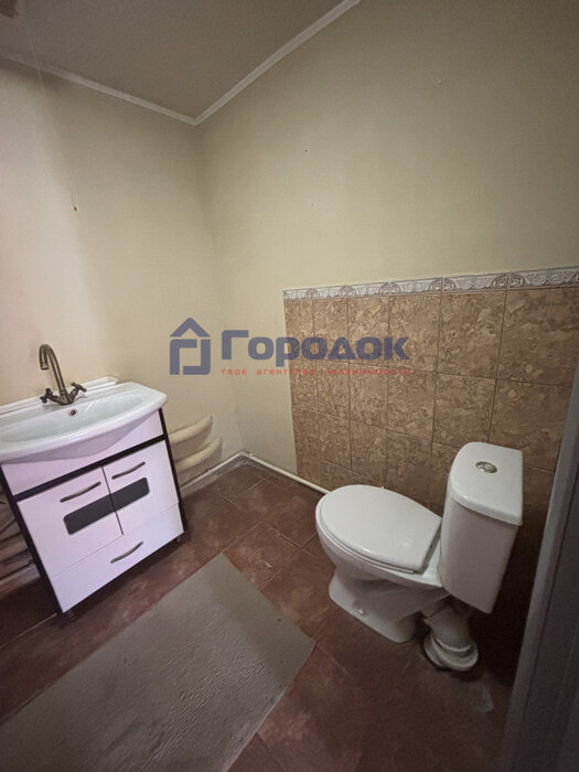 г. Каменск-Уральский, ул. Урицкого, 64 (городской округ Каменский) - фото дома (8)