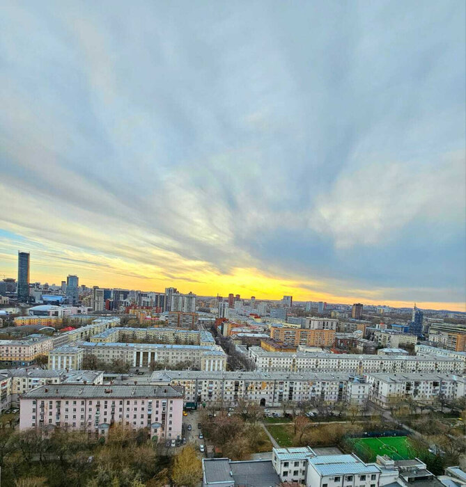 Екатеринбург, ул. Якова Свердлова, 32 (Центр) - фото квартиры (1)