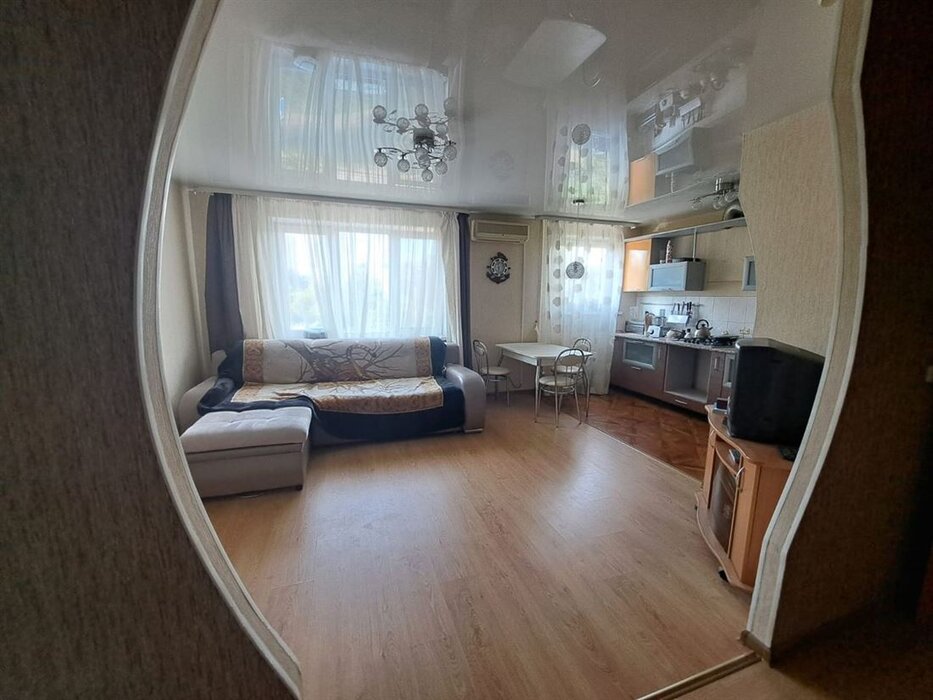 Екатеринбург, ул. Сыромолотова, 24 (ЖБИ) - фото квартиры (1)
