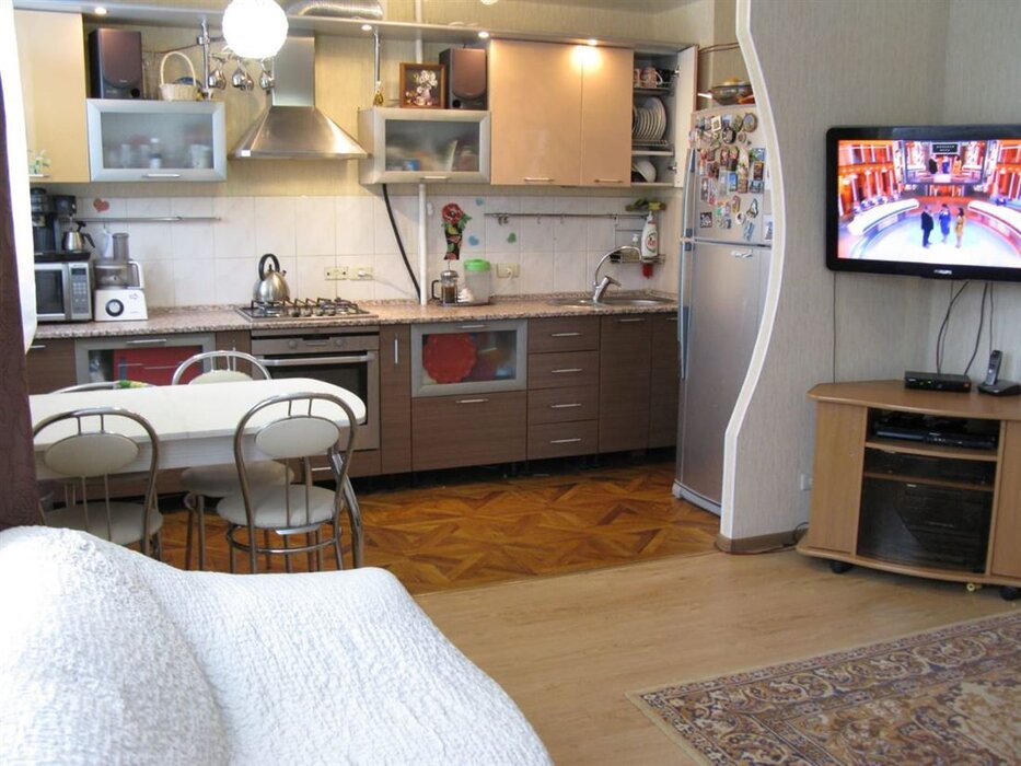 Екатеринбург, ул. Сыромолотова, 24 (ЖБИ) - фото квартиры (2)
