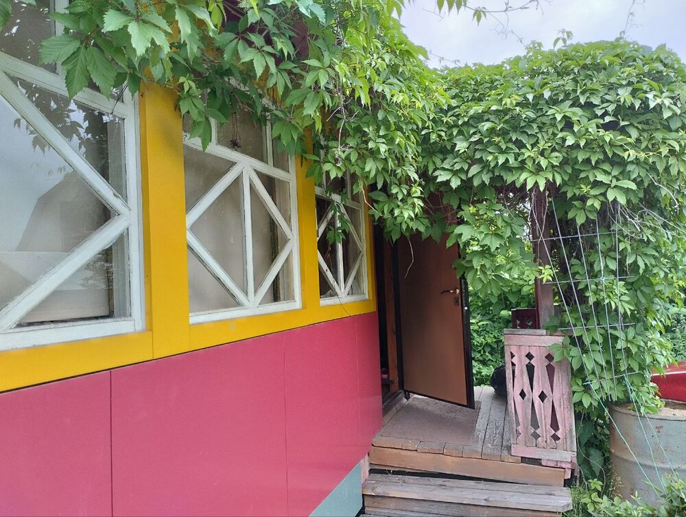 п. Решеты, Архитектор , уч. 102  (городской округ Первоуральск) - фото сада (3)