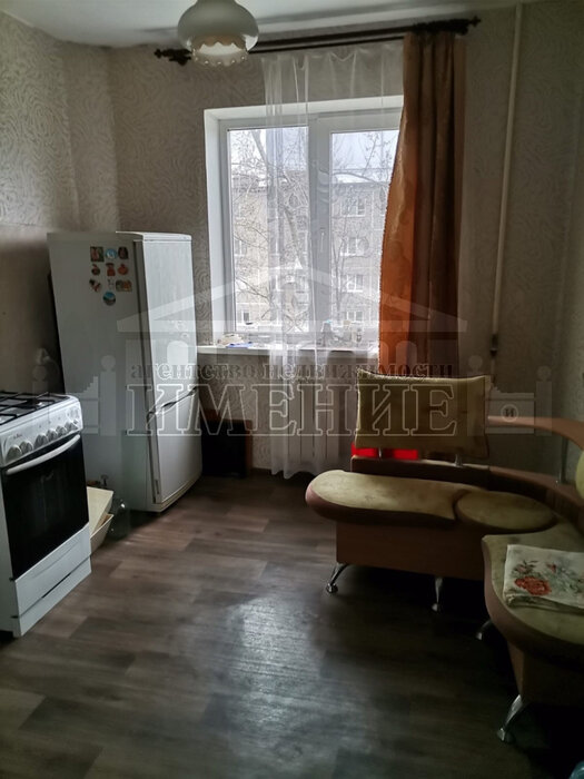 г. Ревда, ул. Цветников, 1 (городской округ Ревда) - фото квартиры (2)