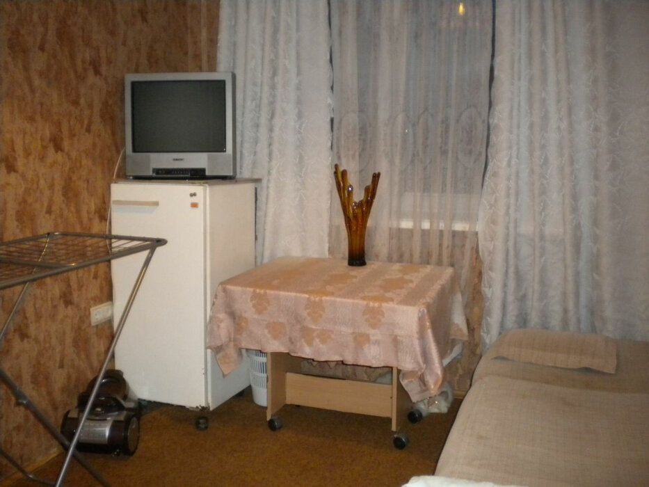 Екатеринбург, ул. Куйбышева, 48к2 (Центр) - фото комнаты (1)