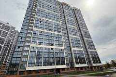 Екатеринбург, ул. микрорайон Светлый, 11 (Уктус) - фото квартиры