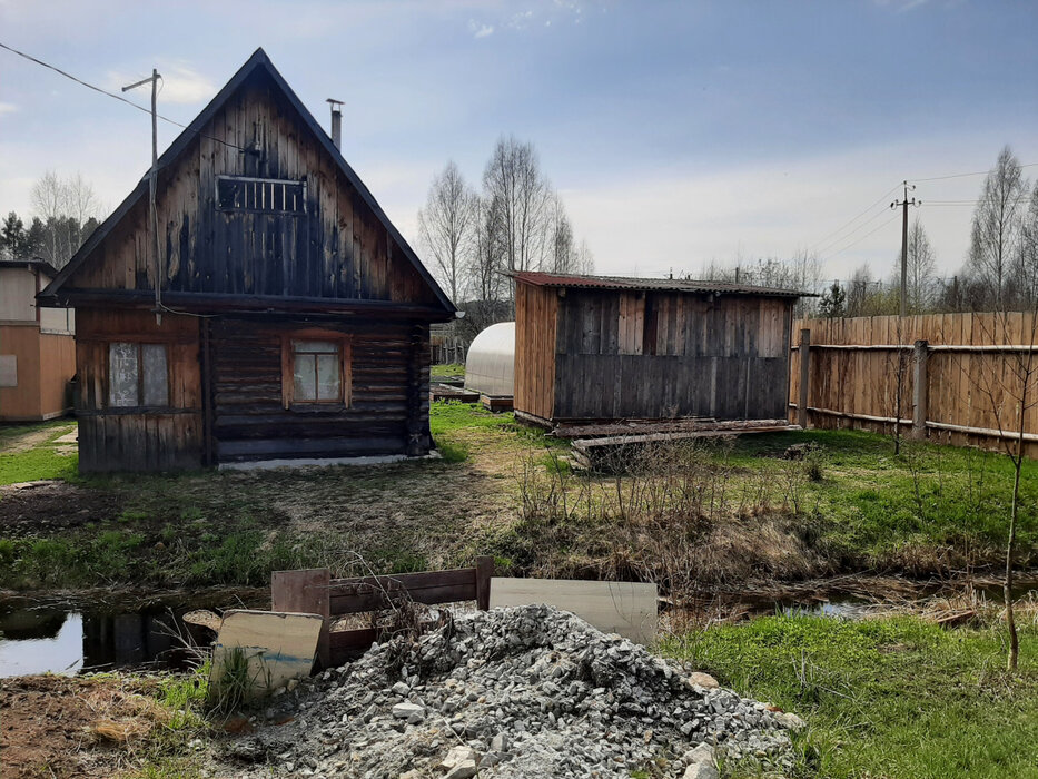 п. Аять, к/с Надежда-1 (городской округ Невьянский) - фото сада (2)