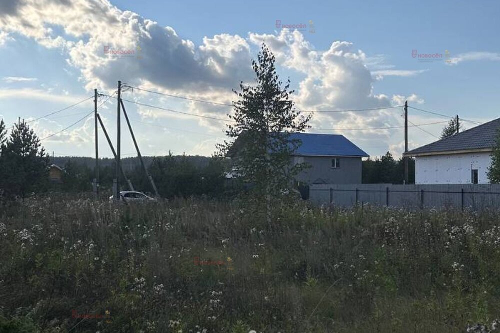 п. Бобровский, ул. Краснодеревцев (городской округ Сысертский) - фото земельного участка (8)