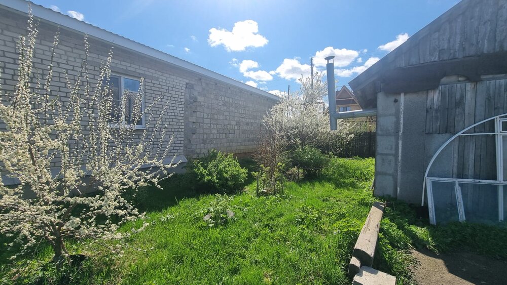 г. Каменск-Уральский, ул. Урицкого, 44 (городской округ Каменский) - фото дома (1)
