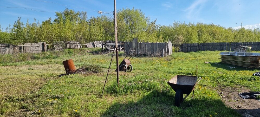 г. Каменск-Уральский, ул. Металлургов , 27 (городской округ Каменский) - фото дома (1)