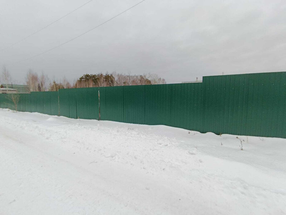 п. Становая, ул. Гагарина, 4/1 (городской округ Березовский) - фото земельного участка (1)