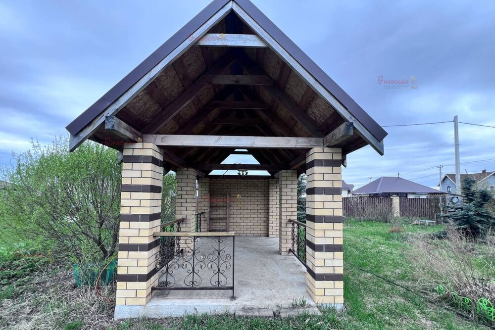 Екатеринбург, ул. 31- Баритовая, 5а - фото коттеджа (8)