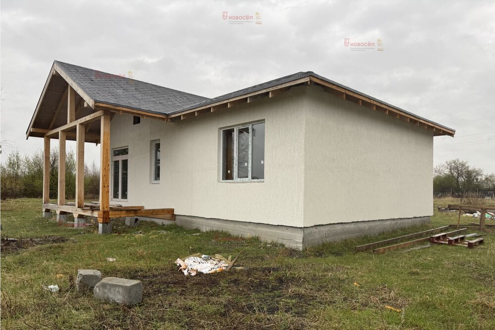 с. Калиновское, ул. Ленина, 76Ж (городской округ Камышловский) - фото коттеджа (6)