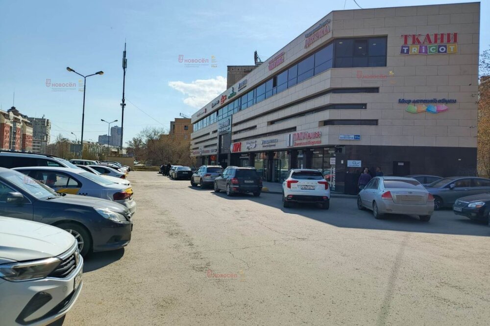 Екатеринбург, ул. Космонавтов, 31а - фото торговой площади (5)