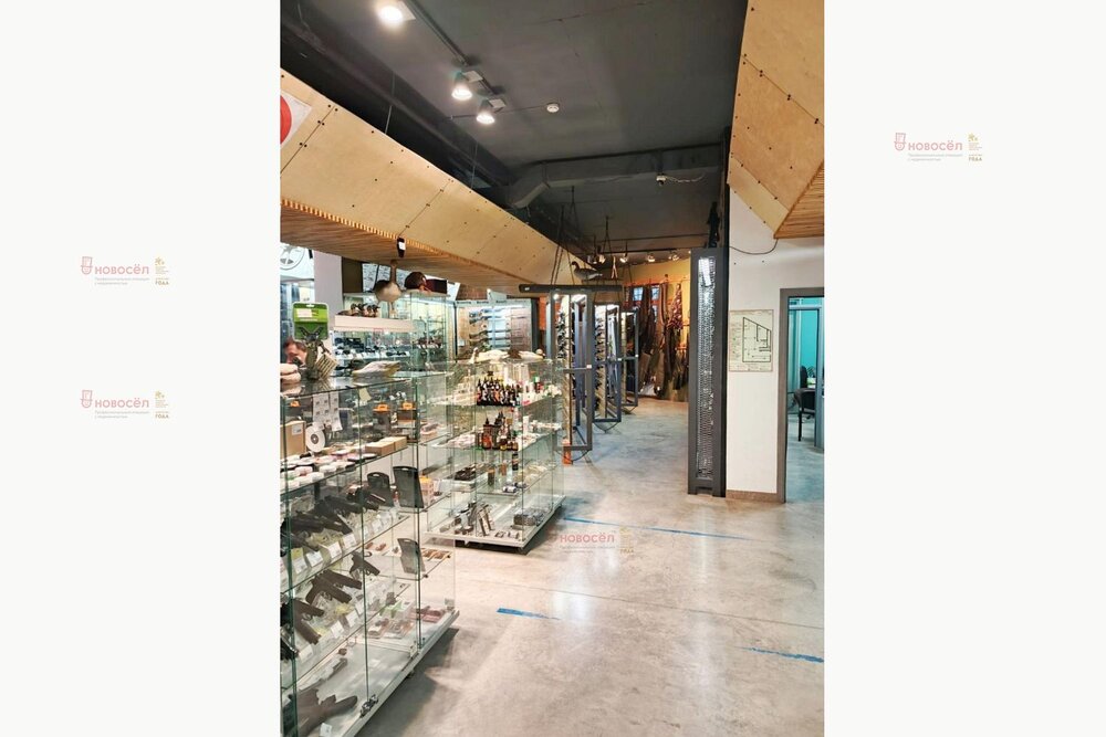 Екатеринбург, ул. Космонавтов, 31а - фото торговой площади (8)