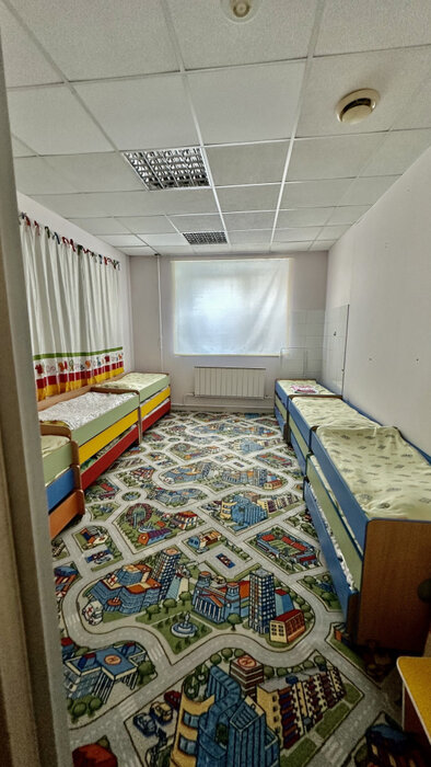 Екатеринбург, ул. Начдива Онуфриева, 10 (Юго-Западный) - фото торговой площади (6)