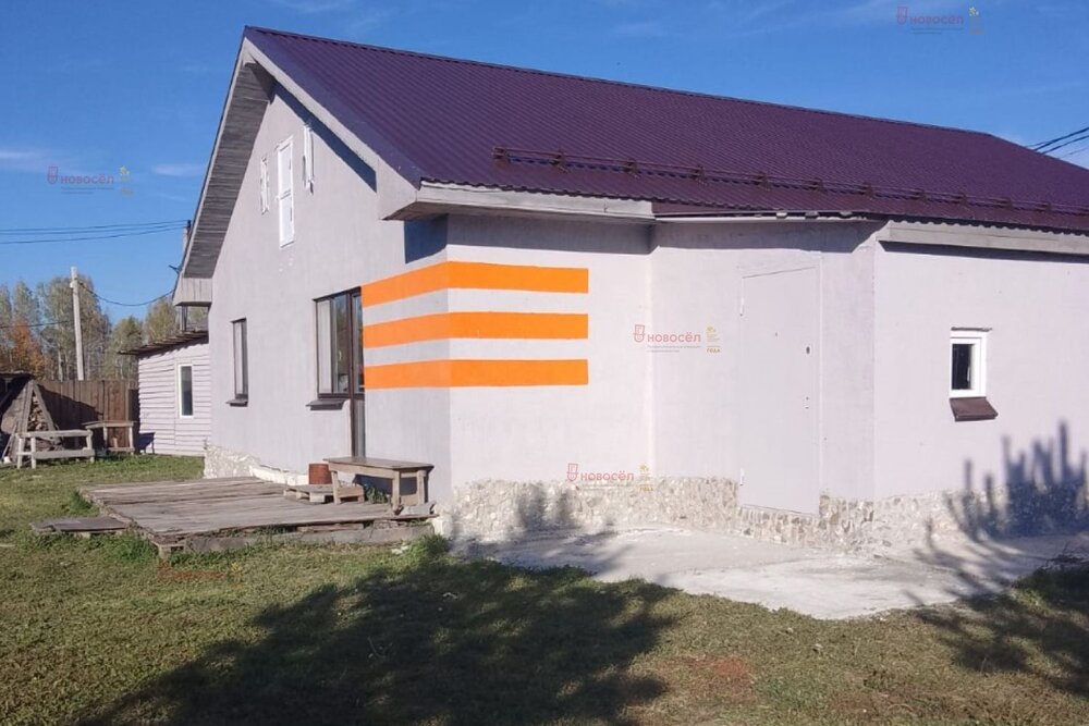 п. Становая, ул. Хрустальная, 2 (городской округ Березовский) - фото дома (2)