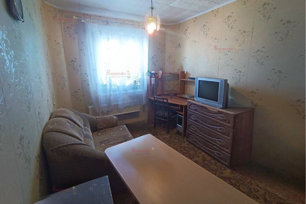 г. Первоуральск, ул. Строителей, 17 (городской округ Первоуральск) - фото квартиры (6)