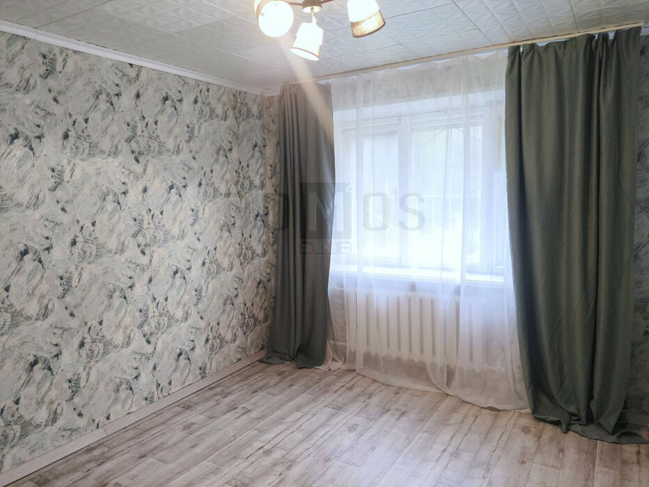 Екатеринбург, ул. Краснофлотцев, 25а (Эльмаш) - фото комнаты (1)