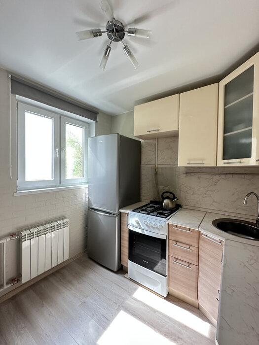 Екатеринбург, ул. Академика Бардина, 13/2 (Юго-Западный) - фото квартиры (4)