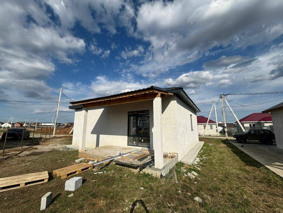 п. Прохладный, ул. Малиновая, 24 (городской округ Белоярский) - фото коттеджа (4)