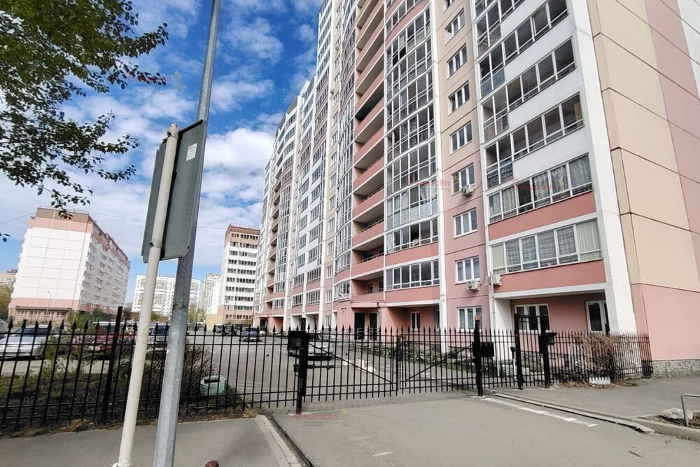 Екатеринбург, ул. Бакинских комиссаров, 105 (Уралмаш) - фото квартиры (2)