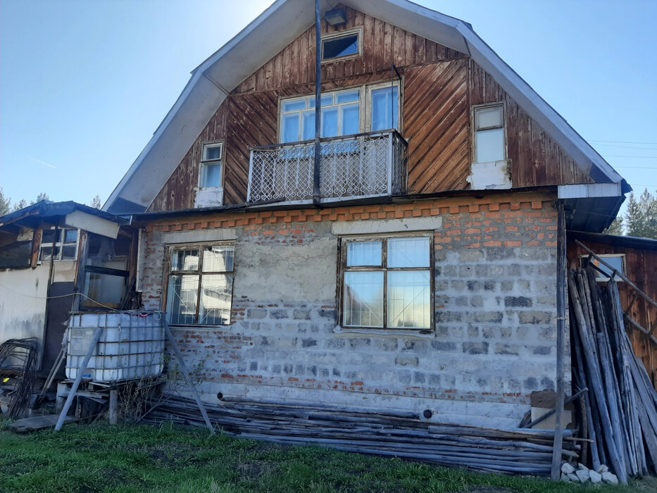 п. Сагра, СНТ  Топограф (городской округ Верхняя Пышма) - фото сада (3)