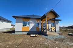 п. Прохладный, ул. Лиственная, 26 (городской округ Белоярский) - фото дома