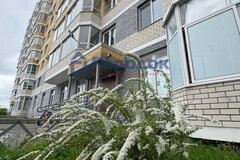 г. Каменск-Уральский, ул. 4-й Пятилетки, 49 (городской округ Каменский) - фото квартиры
