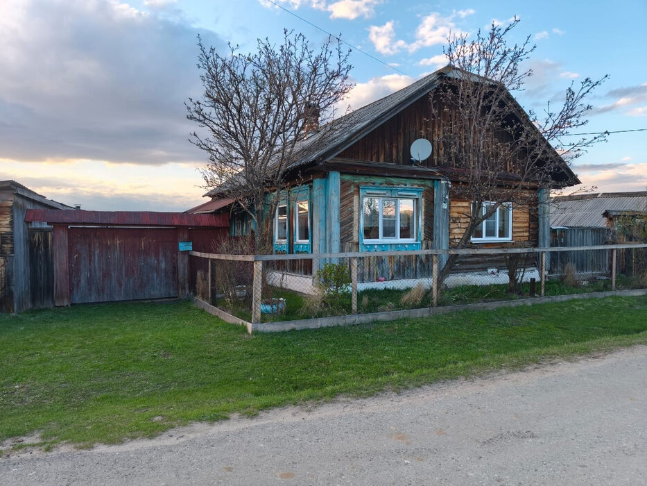 c. Бутка, ул. Октябрьская,   (городской округ Талицкий) - фото дома (1)