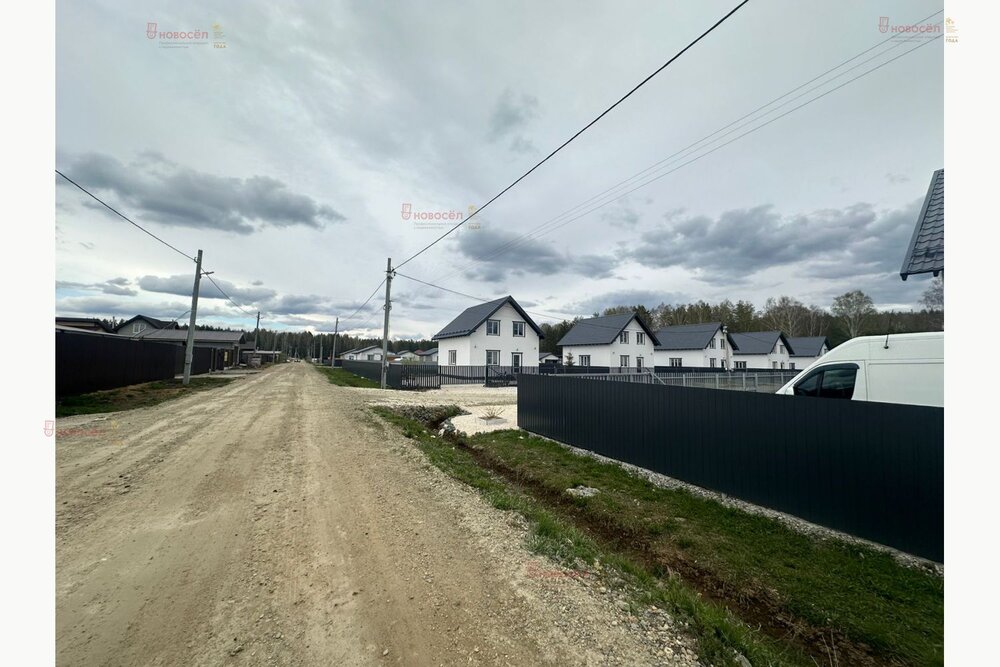 п. Становая, ул. Забайкальская, 17 (городской округ Березовский) - фото земельного участка (1)