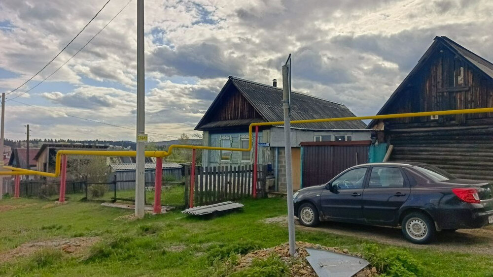 п. Карпушиха, ул. Розы Люксембург, 23 (городской округ Кировградский) - фото дома (1)
