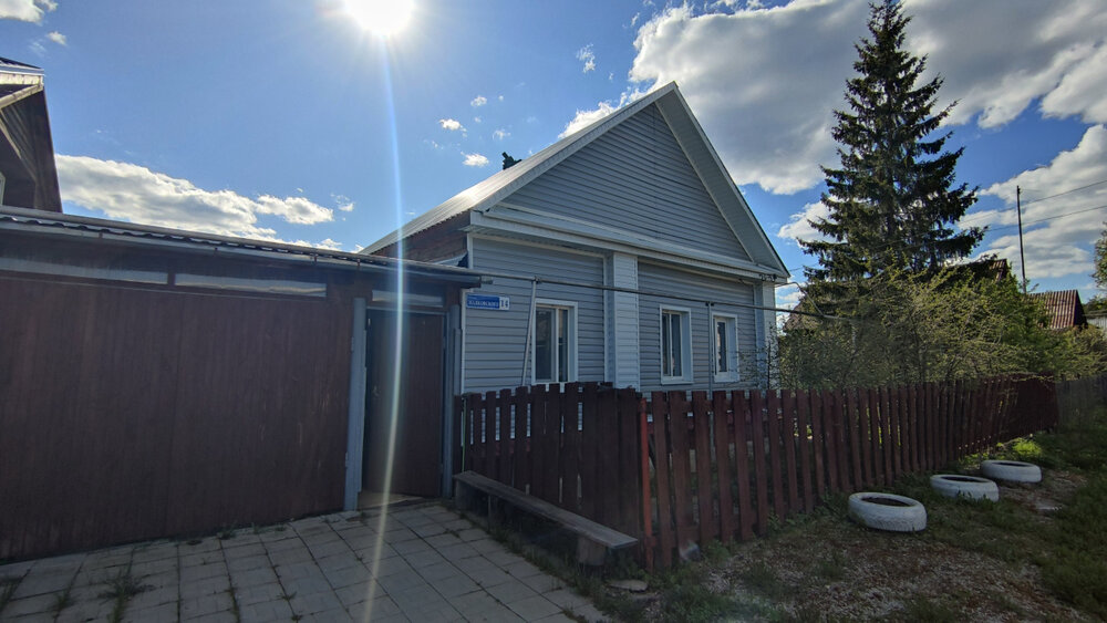 г. Сысерть, ул. Маяковского, 14 (городской округ Сысертский) - фото дома (2)