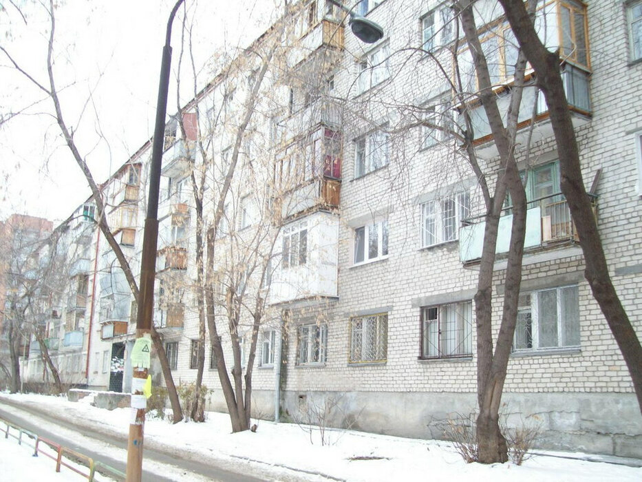 Екатеринбург, ул. Трактористов, 5 (Автовокзал) - фото квартиры (1)