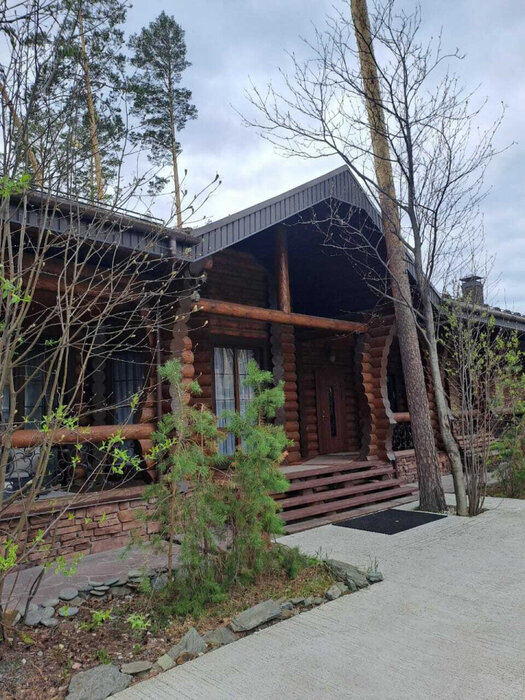 Екатеринбург, ул. Чистый ключ, 14 (Кольцово) - фото дома (1)
