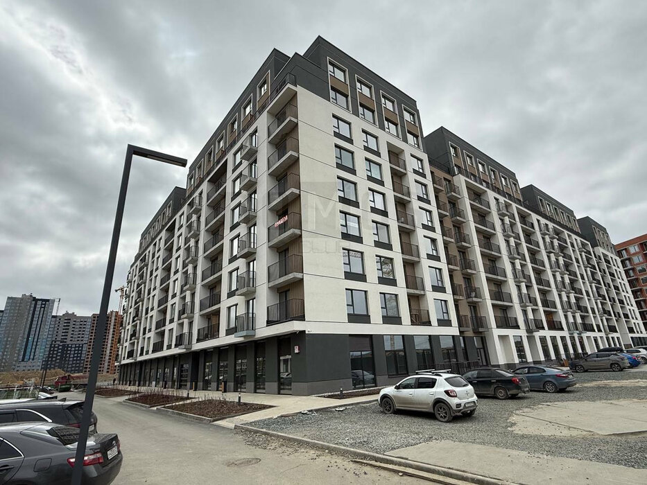 Екатеринбург, ул. Академика Ландау, 7б - фото квартиры (1)