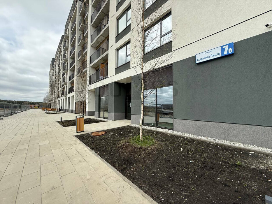 Екатеринбург, ул. Академика Ландау, 7б - фото квартиры (1)