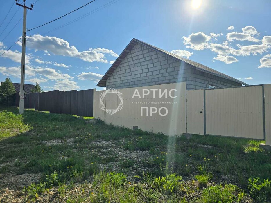 п. Становая, ул. Полевой,   (городской округ Березовский) - фото дома (2)