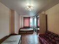 Аренда квартиры: Екатеринбург, ул. Братская, 27к3 (Вторчермет) - Фото 1