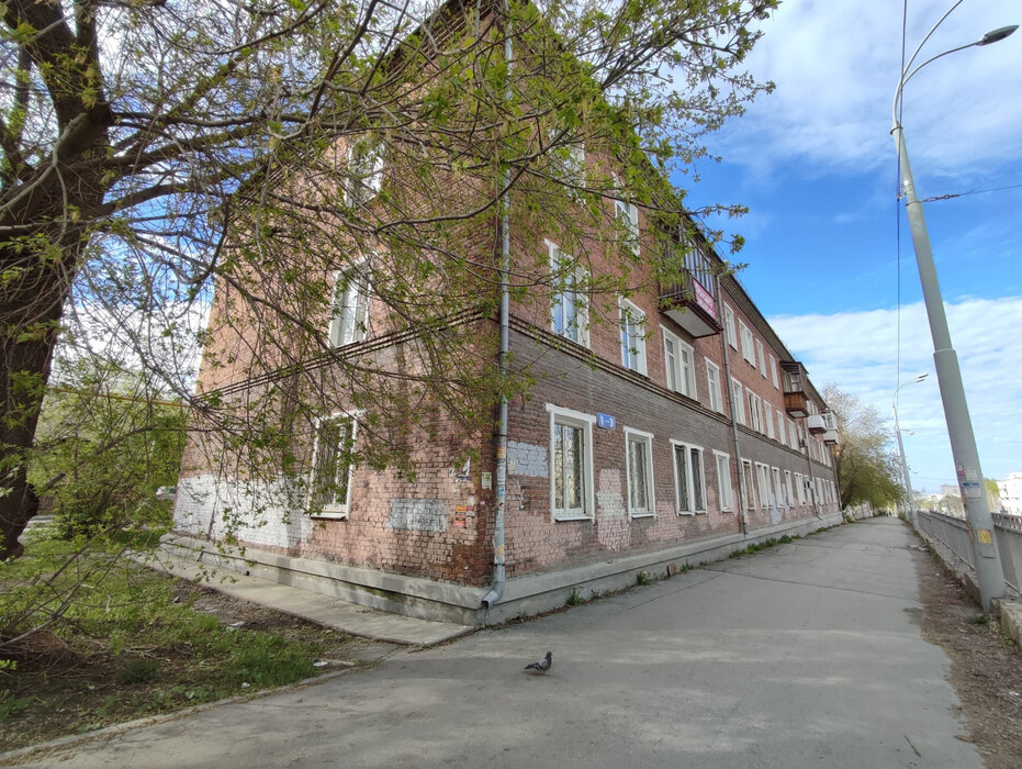 Екатеринбург, ул. Бакинских комиссаров, 19 (Уралмаш) - фото комнаты (5)