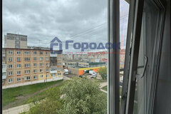 г. Каменск-Уральский, ул. Каменская, 73 (городской округ Каменский) - фото квартиры