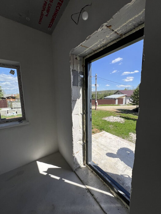 Екатеринбург, ул. Светлая , 326 (Горный щит) - фото дома (3)